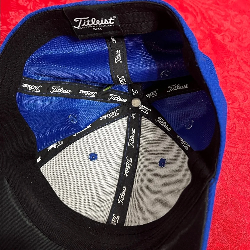Titleist Golf Hat Royal Blue Performance Cap S/M Embroidered Logo